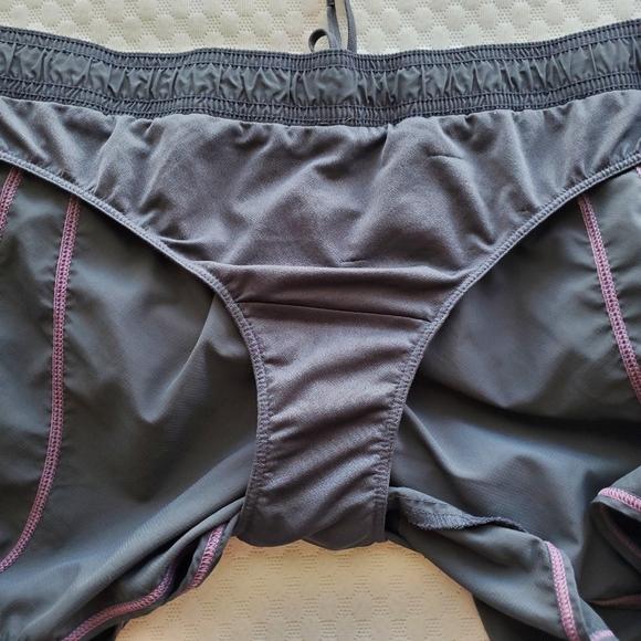 Athleta Shorts Women Large Record Time Microfiber Gray Purple Workout Run Walk L - Picture 7 of 14